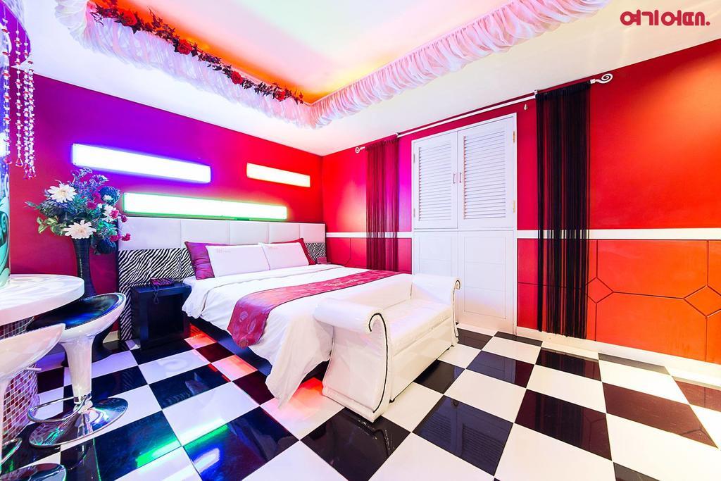 Ivy Hotel Ansan Buitenkant foto